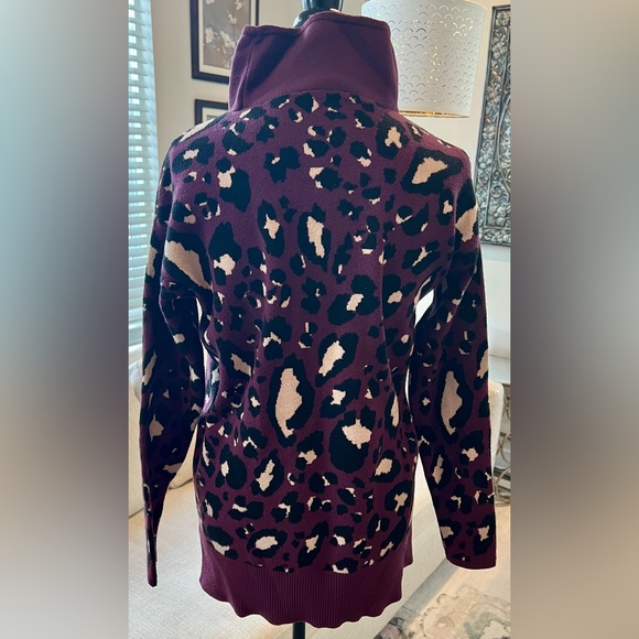 Lou & Grey Purple Cream Black Leopard Animal Print Hood - Picture 3 of 15